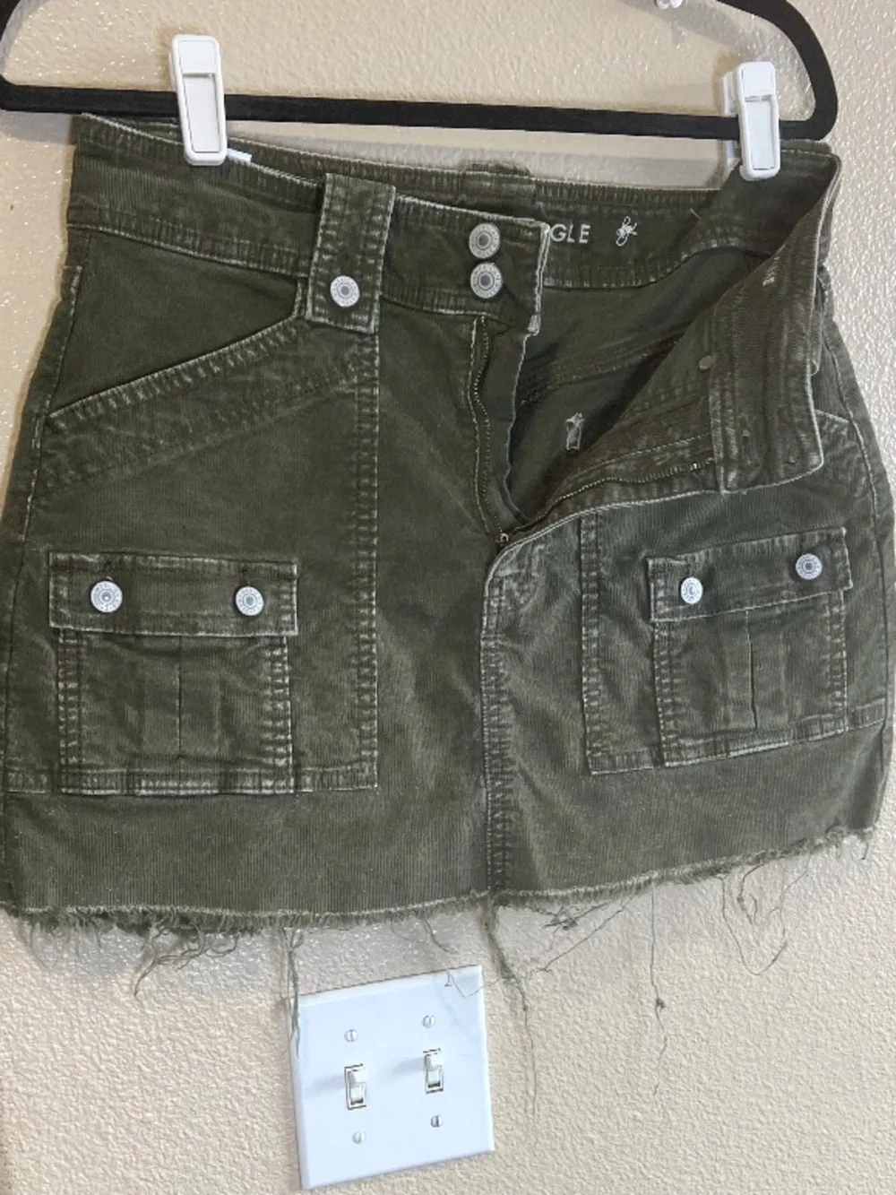 American eagle Olive Green Mini Skirt‎ summer size 8 stretch
